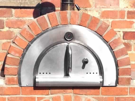 Outdoor Pizza Ovens