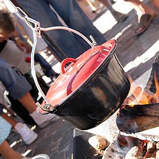 Bon Fire Stew Pot