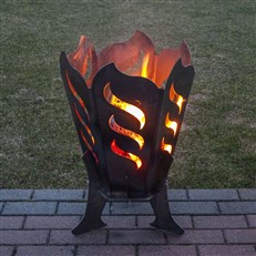 Robust Outdoor Steel Fire Pit with Flame Design