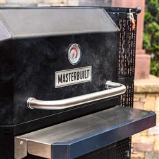 Masterbuilt Gravity Series 1050 with Pizza Pack
