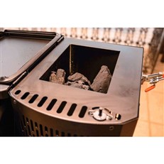 Masterbuilt Gravity Series 560 Digital Charcoal Grill and Smoker