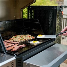 Masterbuilt Gravity Series 800 Digital Charcoal BBQ, Griddle and Smoker