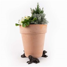 Resting Labrador Plant Pot Feet