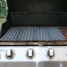 Set of 4 Universal Interlocking GrillGrates 13.75 Inches Deep x 5.25 Inches Wide