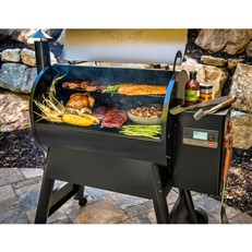 Traeger Electric BBQ Grill and Pellet Smoker Pro Series 780